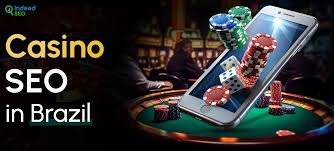 Pengguna membaca syarat promosi digital